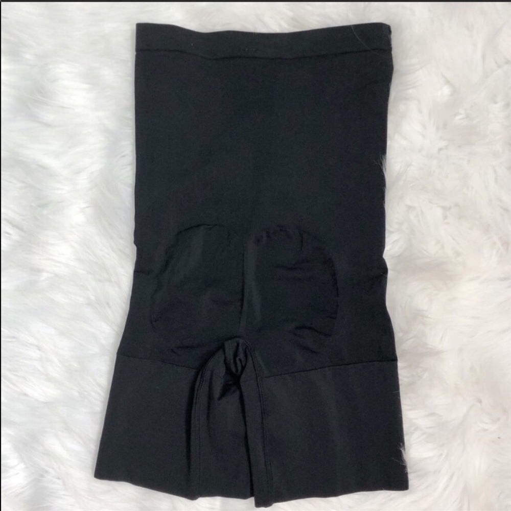 Spanx Oncore High Waist Mid Thigh Shaper! - Picture 5 of 7